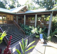 janbal retreat - Pubs and Clubs