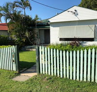 Jean Street Home away from home - Go Out