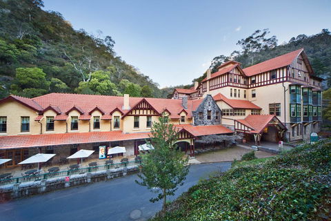 Jenolan Caves House - Go Out 0