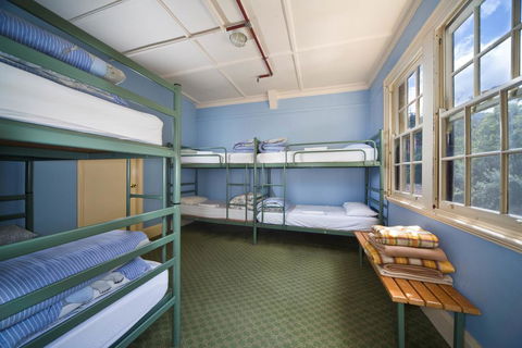 Jenolan Caves House - Go Out 1