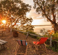 Jetty Road Retreat - Pubs and Clubs