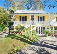 JILLS RETREAT LEURA/KATOOMBA - Pubs and Clubs