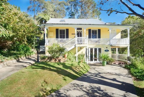 JILLS RETREAT LEURA/KATOOMBA - Pubs and Clubs 0