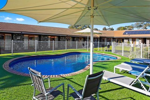Julie-Anna, Bendigo - Pubs and Clubs 2