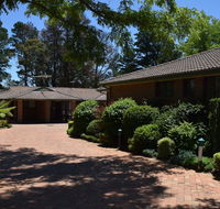 Katoomba Townhouses - Pubs and Clubs