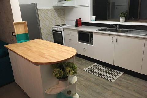 Kiama Downs Beach House - Pubs and Clubs 2