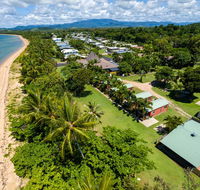 King Reef Beach House - Pubs and Clubs