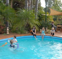 Kingaroy Holiday Park - Pubs and Clubs
