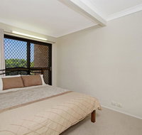 KINGSCLIFF HOLIDAY HOME ON THE HILL - SYD'S VIEW - Go Out