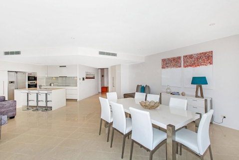 KINGSCLIFF OCEAN FRONT TERRACE 4 - Go Out 3