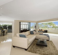 KINGSCLIFF OCEAN VIEW TERRACE BY THE FIGTREE 5 - Go Out