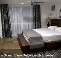 La Casa De Playa - Pubs and Clubs