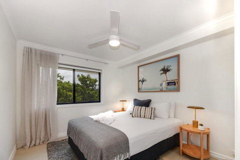 La Mer Apartments - Go Out 1