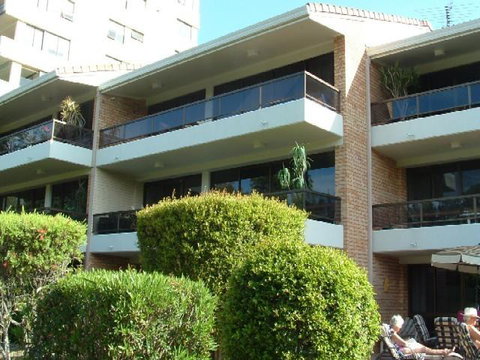La Mer Apartments - Go Out 0