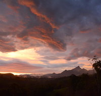 La Rochr Eco Retreat - Go Out