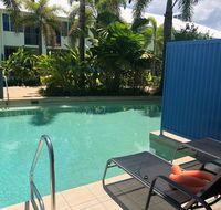 Lagoons Swim out 2 Bedroom - Pubs and Clubs