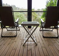 Launceston Wildlife Retreat - Pubs and Clubs