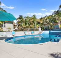 Lennox Beach Resort - Go Out