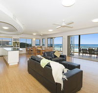 Lennox on the Beach Unit 2 - Lennox Head - Go Out