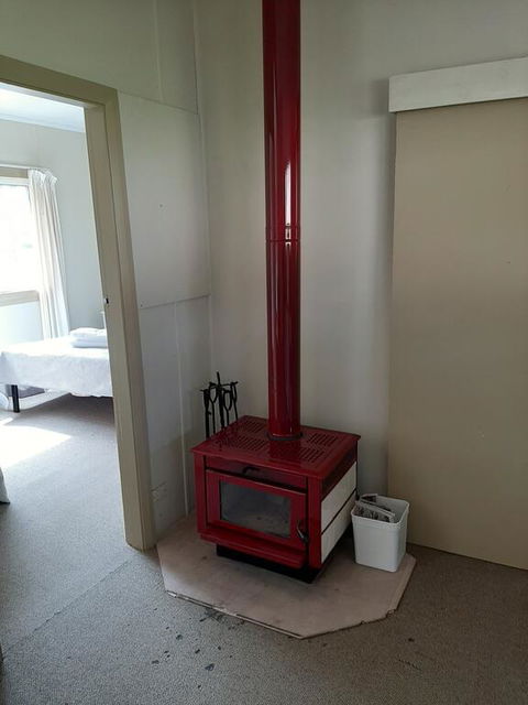 Leura Lodge At Mt Victoria - Pubs and Clubs 1