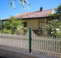Lilac Cottage - Pubs and Clubs