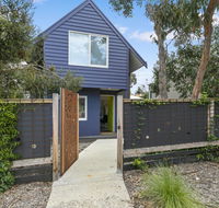 Liokai - Pubs and Clubs