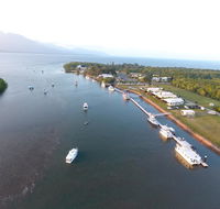 Lucinda Fishing Lodge - Pubs and Clubs