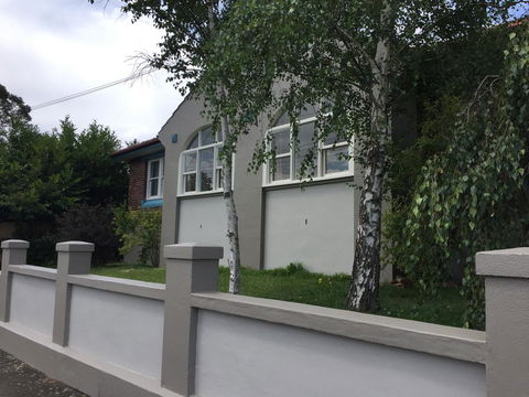 Lurline Villas - Pubs and Clubs 1