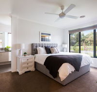 Luxury Escape in Ocean Grove - Go Out