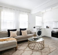 Luxury Escape in Bellevue Hill Apartment - Go Out