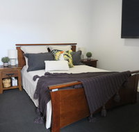Luxury Homestay BNB in Rochedale - Go Out