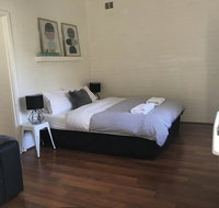 M106 Holiday Apartment in the City - Pubs and Clubs