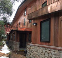 Maisonette Falls Creek - Pubs and Clubs