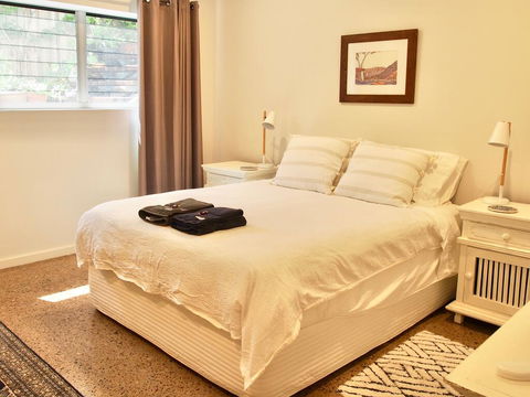 Malibu Apartment - Peregian Beach - Pubs and Clubs 2