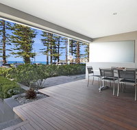 Manly Strand - Right on Manly Beach - Go Out