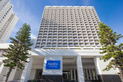 Mantra On View Hotel - Pubs and Clubs 0