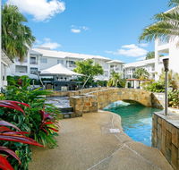 Mantra PortSea - Pubs and Clubs