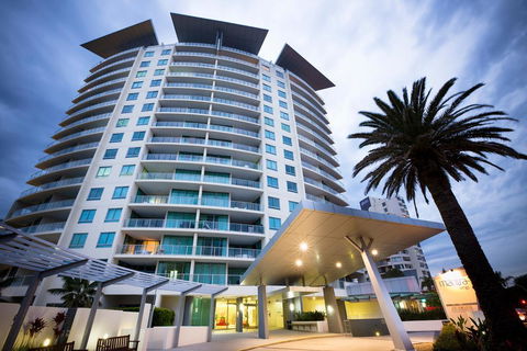 Mantra Wings - Pubs and Clubs 0