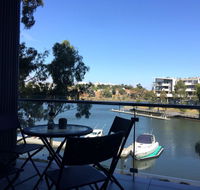 Marina View Apartment on the Maribyrnong River Melbourne - Pubs and Clubs