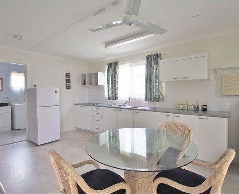 Maroochy River Resort - Go Out 2