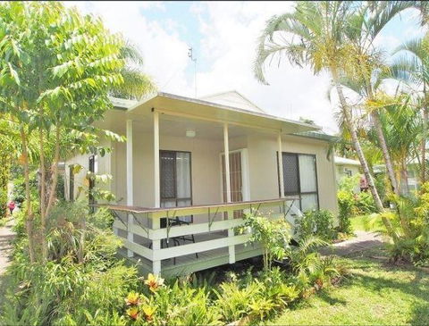 Maroochy River Resort - Go Out 1