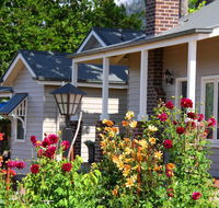 Marysville Garden Cottages - Pubs and Clubs