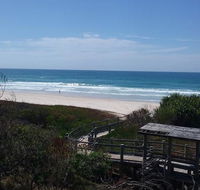Maxs Beachside Villa - Go Out