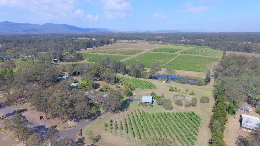Mount Dee NSW Pubs and Clubs