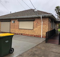 Melbourne short stay- Burwood Deakin Uni Burwood - Pubs and Clubs
