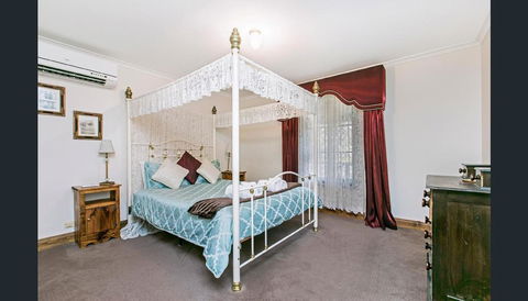 Memory Lane - Pubs and Clubs 2