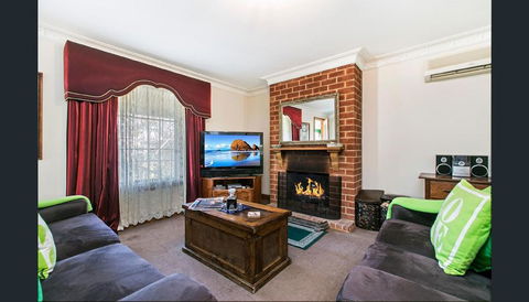 Memory Lane - Pubs and Clubs 1