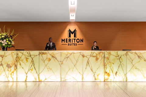 Meriton Suites Campbell Street - Pubs and Clubs 1