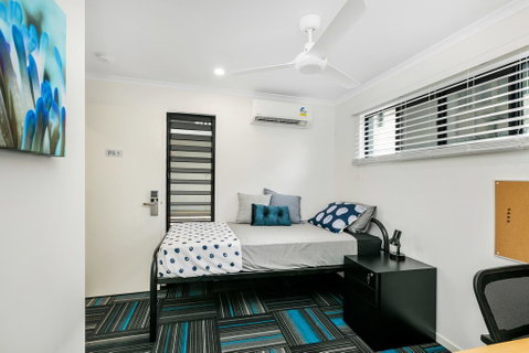 MiHaven Student Living - Student Accommodation - Pubs and Clubs 2