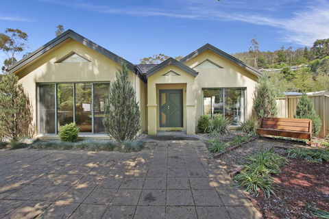 Mill House - Pubs and Clubs 2